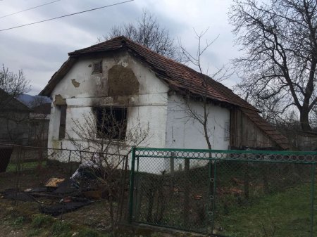 Іршавські вогнеборці приборкали пожежу в приватному житловому будинку