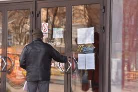 Супермаркет на "карантині": у працівника виявили COVID-19 Супермаркет на "карантині": у працівника виявили COVID-19