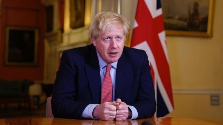 Великобританія залишилася без керівництва Борис Джонсон в реанімації