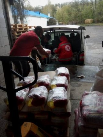 Продуктові набори від Закарпатської ОДА, отримають уразливі верстви населення 