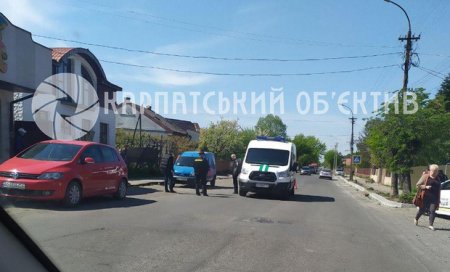 Автопригода в Ужгороді за участі автомобіля інкасаторів (фото)