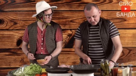 Кулінарний батл: відео закарпатського гумориста і Анатолія Цуперяка підірвало мережу (відео)