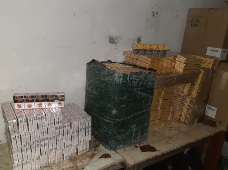У результаті взаємодії українських та румунських прикордонників припинено тютюнову контрабанду (фото)