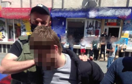 На Хустщині 25-річний чоловік вистрелив у голову своєму знайомому