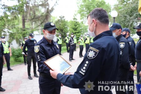 Олександр Шляховський відзначив патрульних Закарпаття за віддану службу