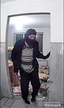 У Мукачеві поліцейські викрили квартирного крадія 