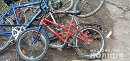 На Свалявщині поліцейські викрили двох неповнолітніх на серії крадіжок велосипедів 