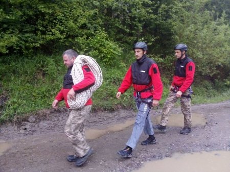 На Рахівщині рятувалиники провели чергові навчання (ФОТО)