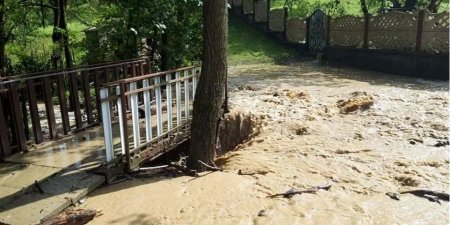 На Іршавщині паводок зруйнував 4 мостові переходи (фото)
