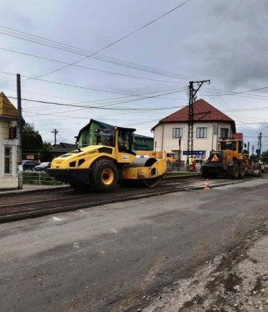 "Велике будівництво" доріг на Тячівщині триває! (фото)