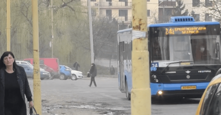 В Ужгороді затвердили перелік автобусних зупинок