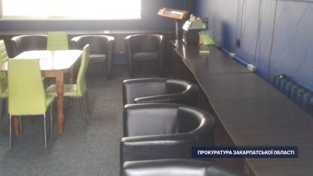 Незаконний гральний бізнес виявили на Тячівщині у кафе (фото)