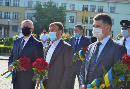  На Закарпатті відзначили День Конституції