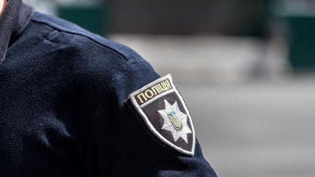 У Мукачеві поліцейські затримали місцевого жителя під час збуту бойових набоїв