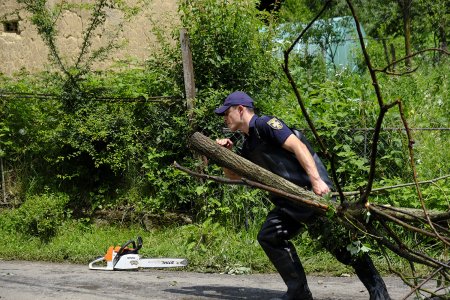 На Закарпатті внаслідок зливових дощів підтоплено дворогосподарства