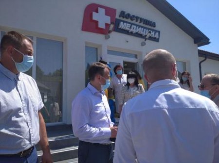 Голова Закарпатської ОДА відкрив 3 амбулаторії у Свалявському районі (ВІДЕО)
