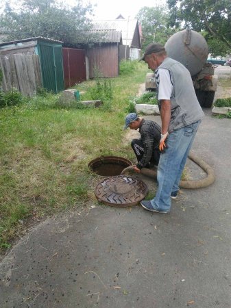 В Берегові відновлювали та ремонтували водомережу (фото)