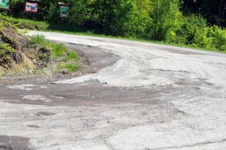 Перечинський та Свалявський райони з'єднають відремонтованою дорогою, за 30 млн грн
