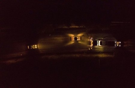 На Закарпатті дорогу будують навіть вночі (фото)