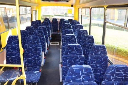 Три школи Тячівщини отримали шкільні автобуси (ФОТО)