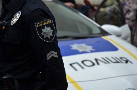 Житель Львова намагався підкупити закарпатських патрульних поліцейських