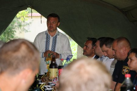 Голова Закарпатської ОДА, готував "Бограч" з військовими 128 гірсько-штурмової бригади