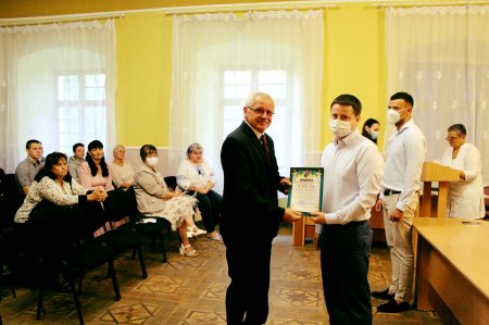 На Виноградівщині відзначили випускників шкіл  із найвищими балами ЗНО