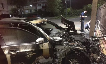 Згорівший автомобіль в Іршаві, належав лідеру єврейської спільноти 