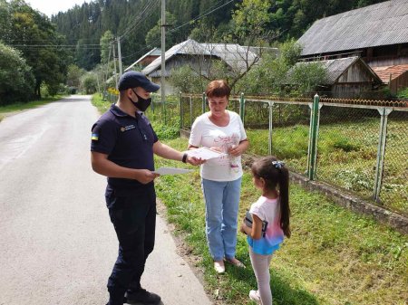 Відповідальним потрібно бути повсякчас - рятувальники нагадали краянам правила безпеки