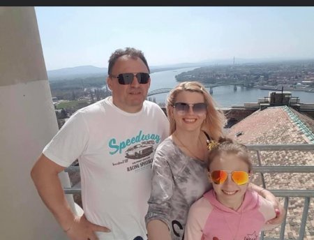Через смерть чоловік від короновірусу в Туреччині жителька Виноградова потребує допомоги 