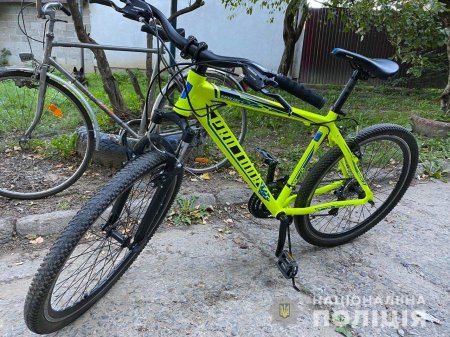 Поліцейські Мукачева розкрили крадіжку велосипедів 