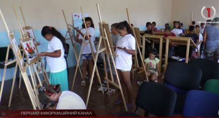 На Ужгородщині розпочала своє функціонування школа ромського мистецтва (відео)