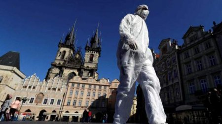 Уряд Чехії через новий спалах захворювання COVID-19 може ввести Надзвичайний стан 