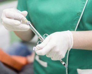 Жінка померла після візиту до стоматолога