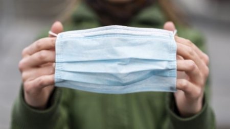 В Україні по-новому будуть штрафувати за маски