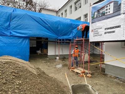 Реконструкцію приймального відділення Виноградівської районної лікарні проінспектував голова Закарпатської ОДА