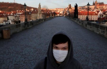 У Чехії продовжили надзвичайний стан до 23 грудня - опозиція проти ще одного місяця