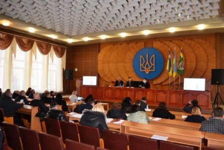 Депутати Тячівської райради приняли бюджет району на 2021 рік (фото)