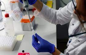 На Закарпатті виявили нові симптоми мутованого COVID-19