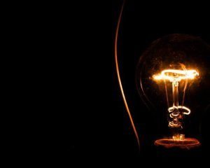 Кабмін переглянув тариф на електроенергію: скільки будемо платити