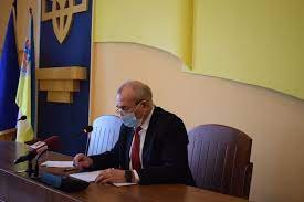 У Хусті провели сесію районної ради, обговорили  питання ремонту і утримання доріг (відео)