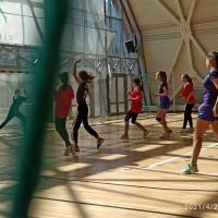 В Тячеві проходять змагання з гандболу серед учнів закладів освіти Тячівськоі міської ради