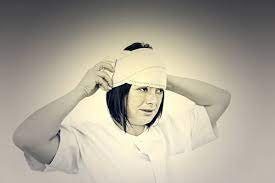 Мукачівець розбив сусідці голову, бо та багато говорить