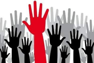 На Рахівщині відбулося зібрання громадян, які проти примусового вакцинування проти COVID-19.