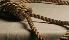 У зашморгу виявили тіло 16-річної закарпатки