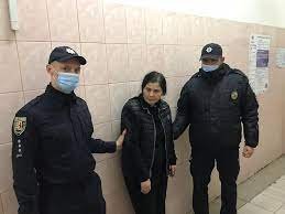 Поліція затримала групу серійних крадійок, які під виглядом соцпрацівниць обкрадали домівки закарпатських пенсіонерів (ВІДЕО)