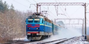 Укрзалізниця запустила перші потяги за новим графіком