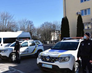 Поліція переходить на посилений режим служби