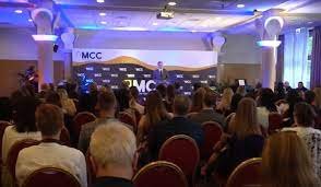 Випускники програми «Закарпатського громадського лідерства» отримали дипломи (Відео)