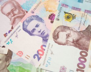 Безробітні можуть отримати гроші від держави: як швидко оформити допомогу